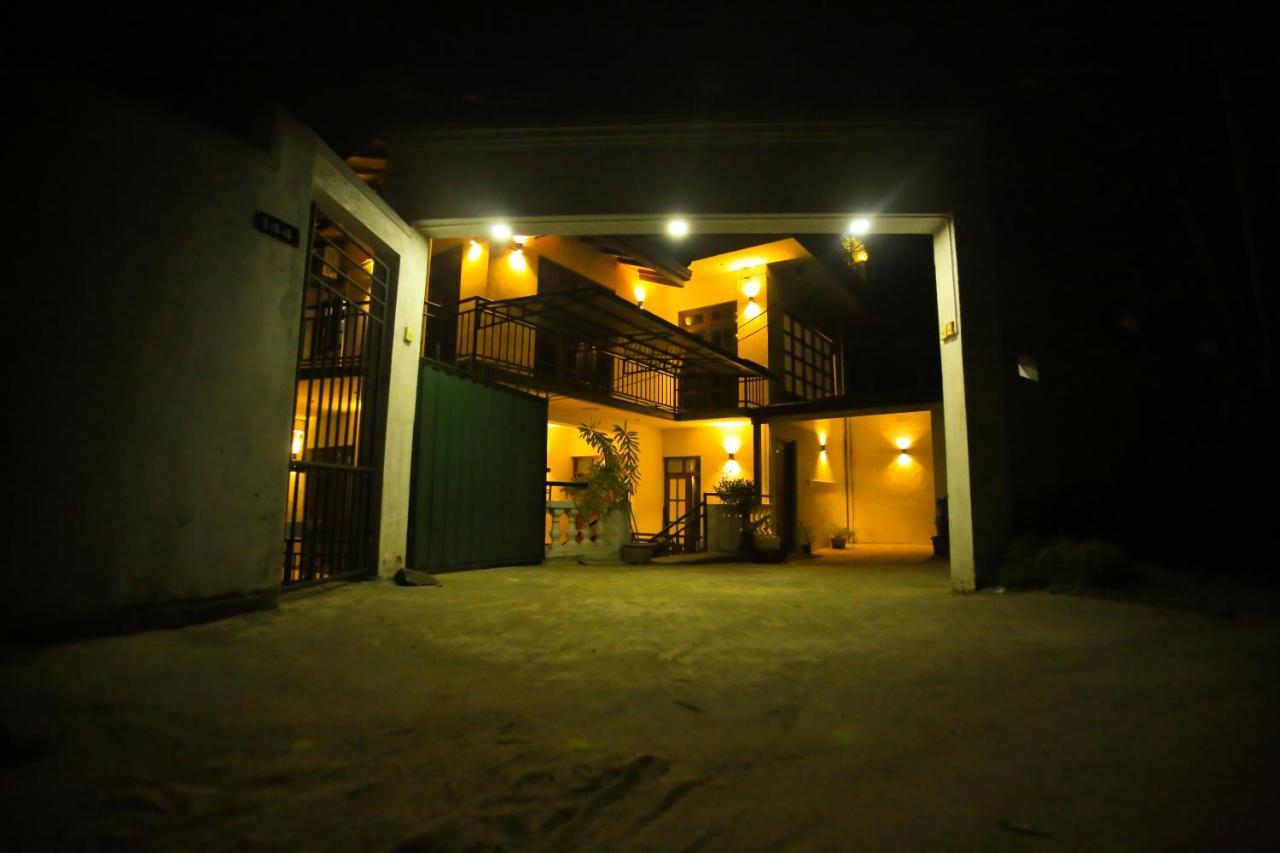 Kandyan Fo Rest Exterior photo