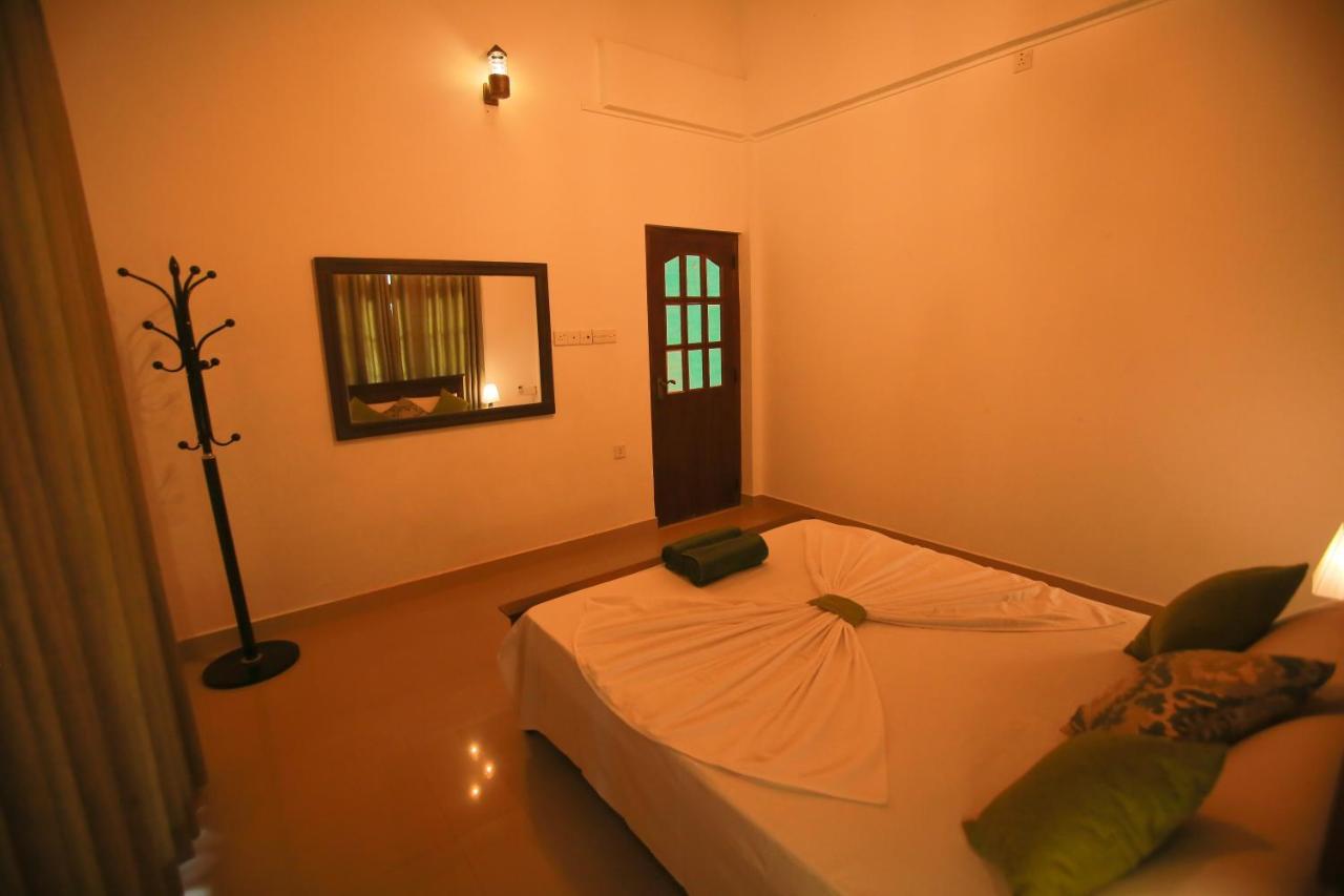 Kandyan Fo Rest Exterior photo